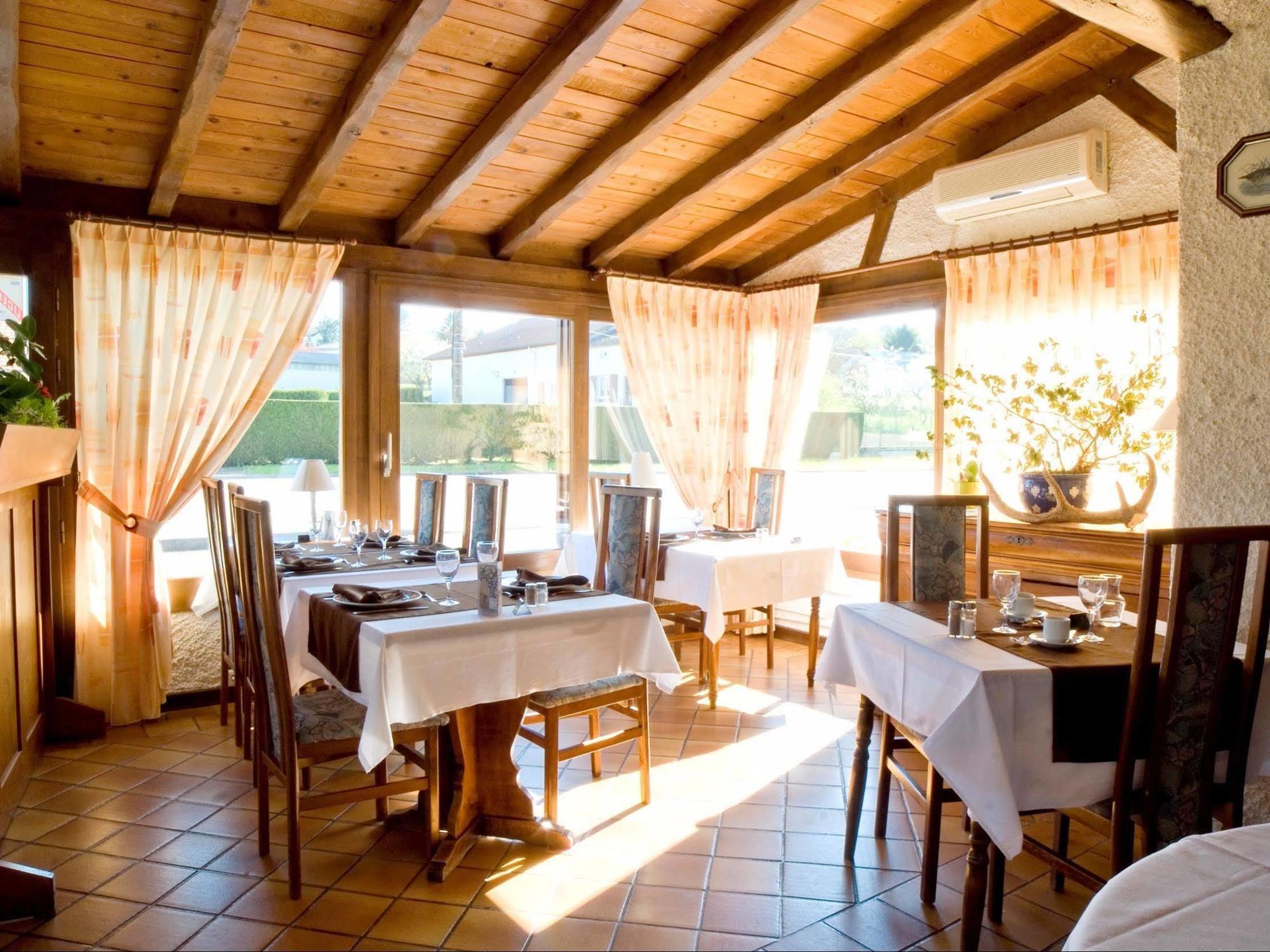 Logis Le Relais De Vacherauville 외부 사진