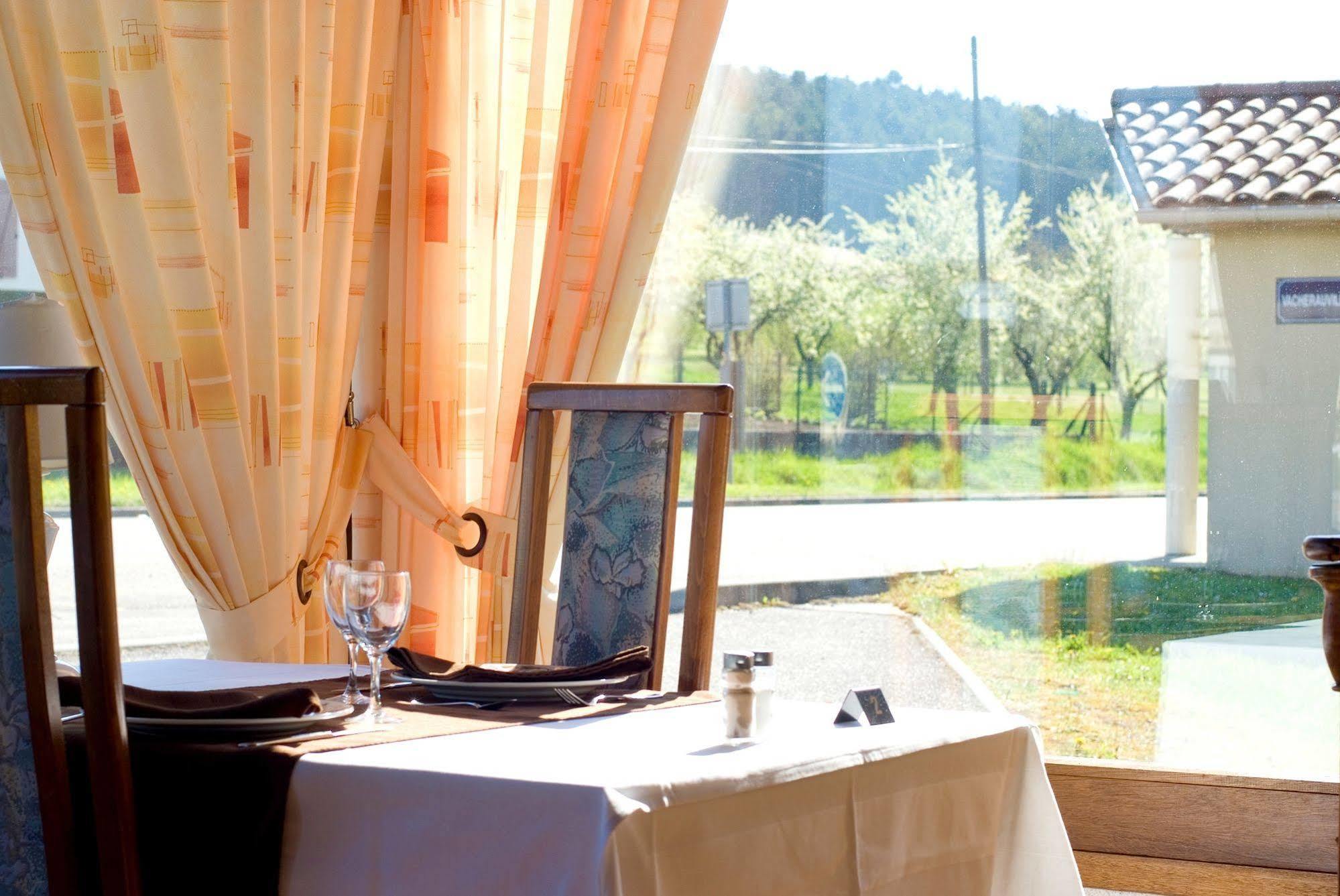 Logis Le Relais De Vacherauville 외부 사진
